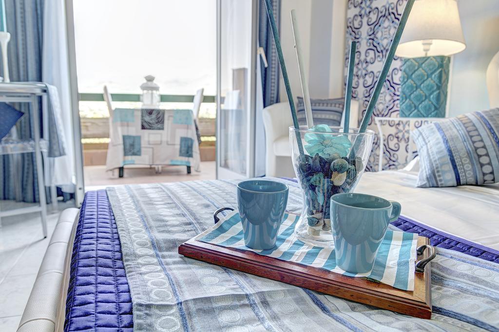 Suitehome Taormina Giardini-Naxos Pokój zdjęcie