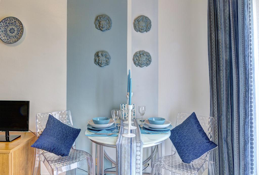 Suitehome Taormina Giardini-Naxos Pokój zdjęcie
