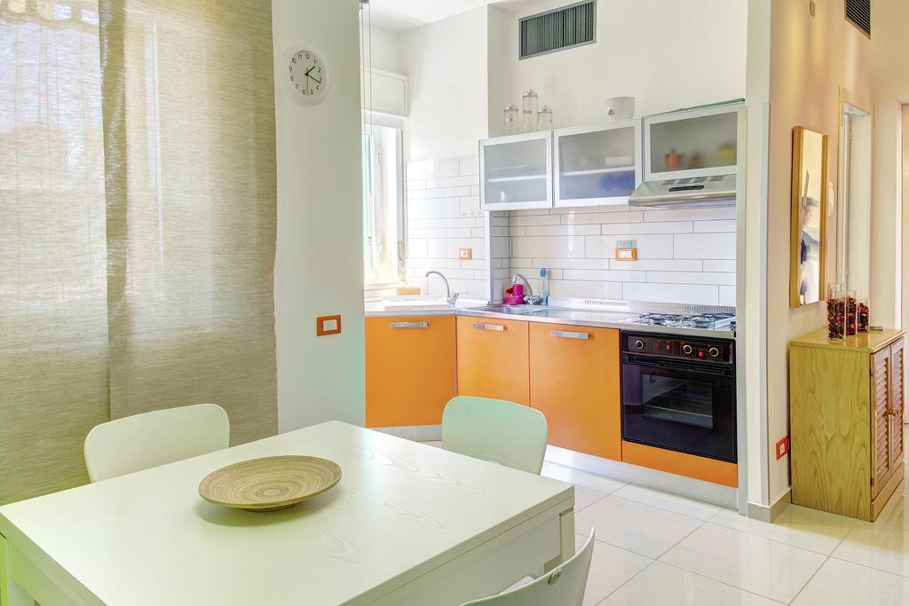 Suitehome Taormina Giardini-Naxos Pokój zdjęcie